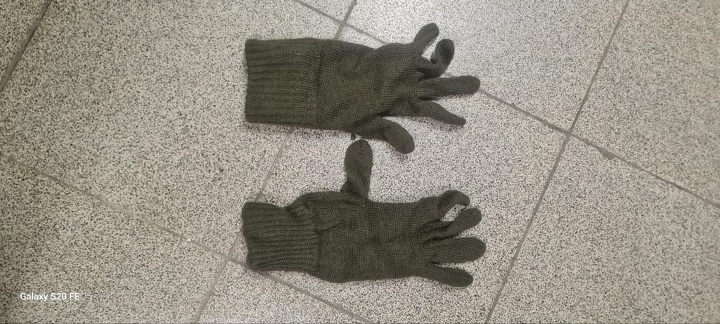 Winterhandschoenen ABL, Ophalen