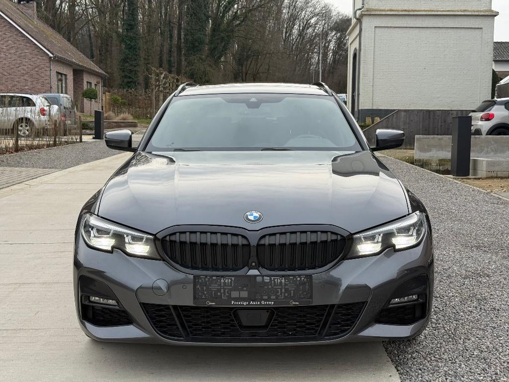 BMW 330 e M-PACK *360*Pano*ACC*Trekhaak*Dodehoek*, Auto's, Achterwielaandrijving, 4 cilinders, Hybride Elektrisch/Benzine, Zilver of Grijs