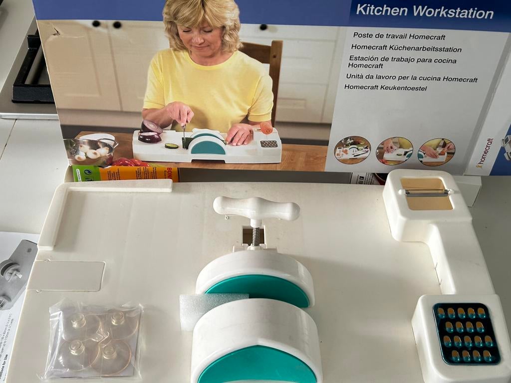 Keukenhulp voor mensen met handbeperking, Enlèvement, Comme neuf