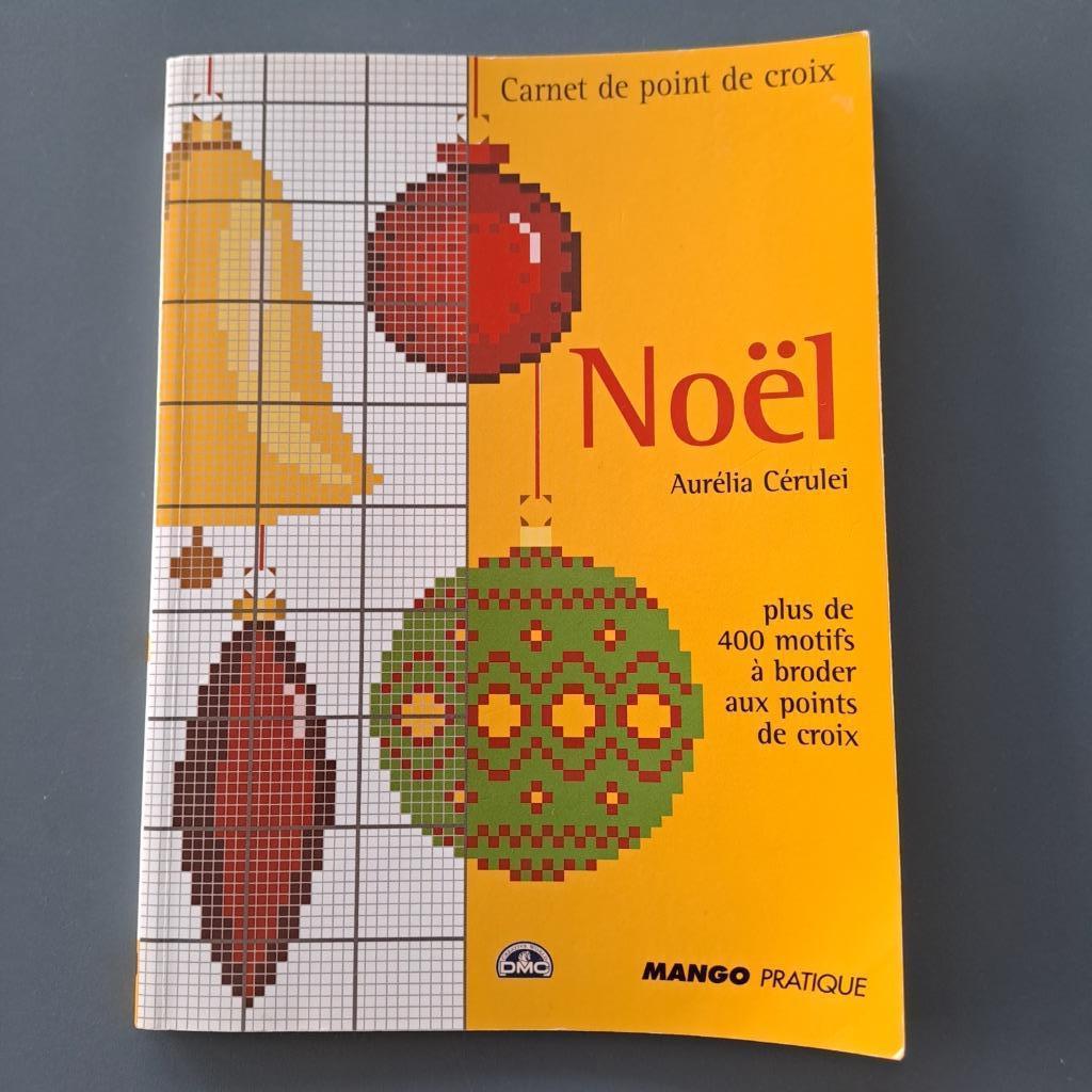 Aurélia Cérulei - Noël. Carnet de point de croix, Hobby en Vrije tijd, Ophalen of Verzenden