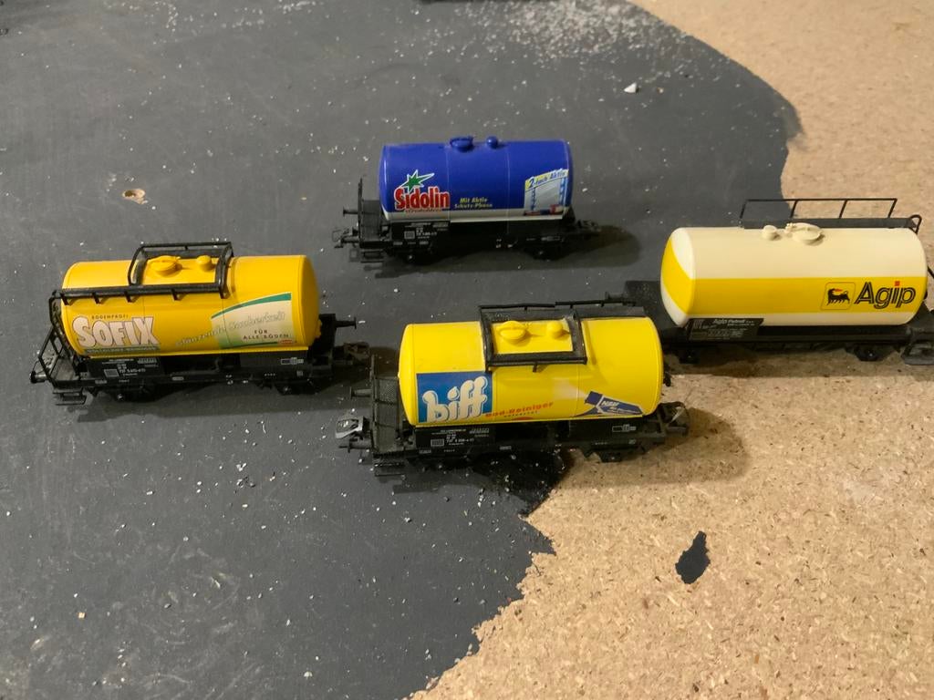 4 MARKLIN TANKWAGENS 20 EURO, Ophalen of Verzenden, Gebruikt, Märklin