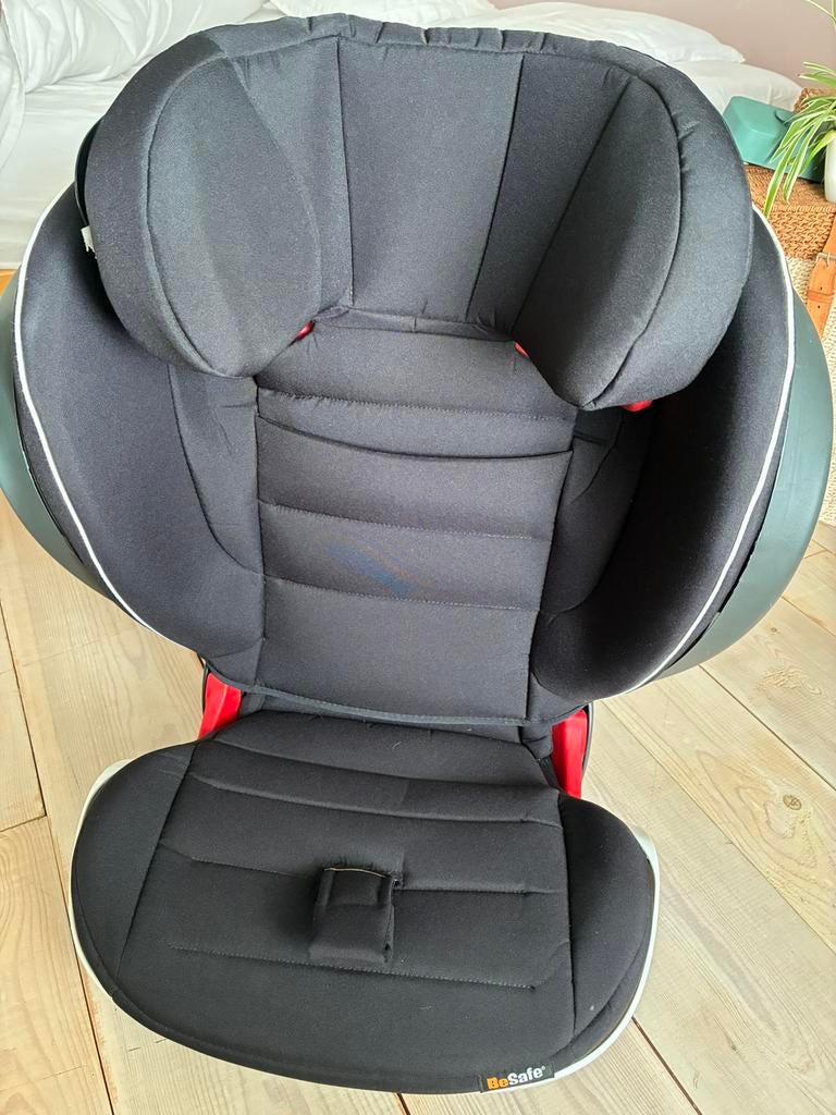 Siege auto BE SAFE IZI FLEX I SIZE servi 3 a 4 fois impec, Zijbescherming, Zo goed als nieuw, Isofix, Ophalen