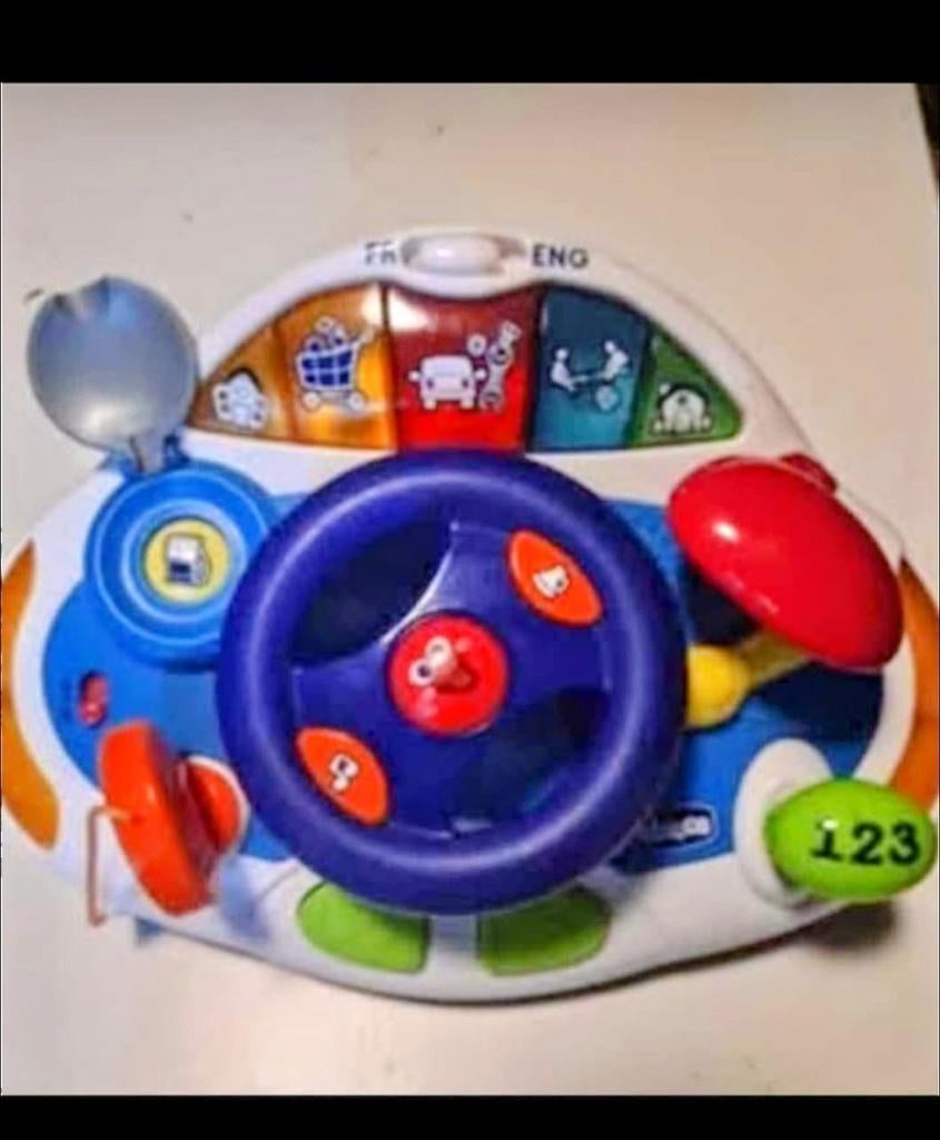 Mon premier volant chicco anglais et français, Enfants & Bébés, Enlèvement, Comme neuf