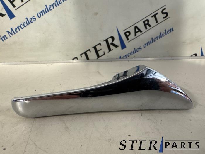 Poignée portière 4portes avant droite d'un Mercedes E-Klas, 3 mois de garantie, Utilisé, -, -
