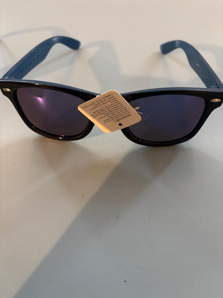 Zonnebril peuter kleuter kind  blauw montuur categorie 3, Kinderen en Baby's, Ophalen of Verzenden, Nieuw