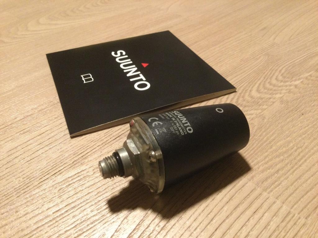 Suunto Transmitter - Ecocheques, Sports nautiques & Bateaux, Plongée, Utilisé, Ordinateur de plongée, Enlèvement ou Envoi