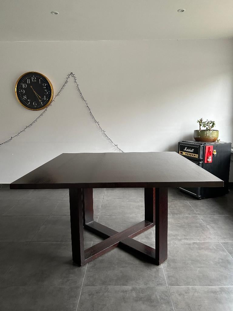 Table design marron marque Durlet, 100 à 150 cm, Cinq personnes ou plus, Carré, 100 à 150 cm