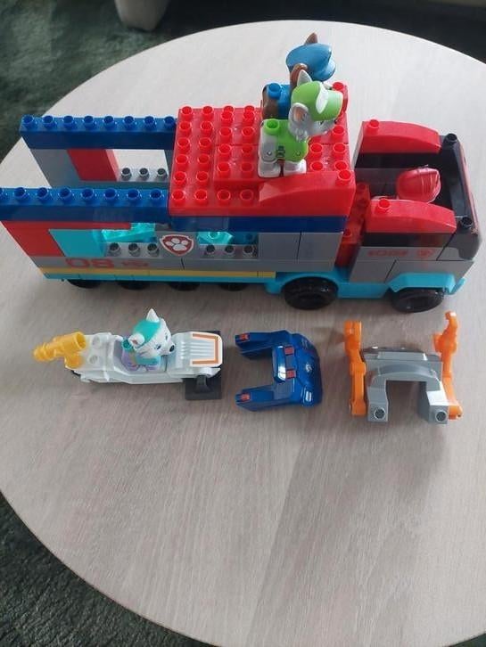 Paw patroller met bijhorende attributen, Ophalen of Verzenden, Zo goed als nieuw