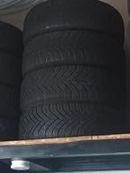 pneus d'hiver sur jantes en aluminium 205/55 R16, Autos : Pièces & Accessoires, Pneus & Jantes, Pneus hiver, Véhicule de tourisme