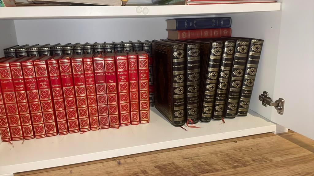 Grote Bibliothèque de France Zola Pagnol Châteaubriant, Verzenden, Zo goed als nieuw, Europa overig