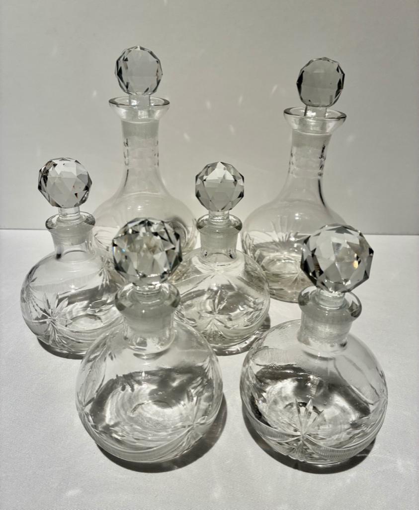Lot de 6 nouvelles petites bouteilles en verre taillé., Enlèvement ou Envoi, Neuf