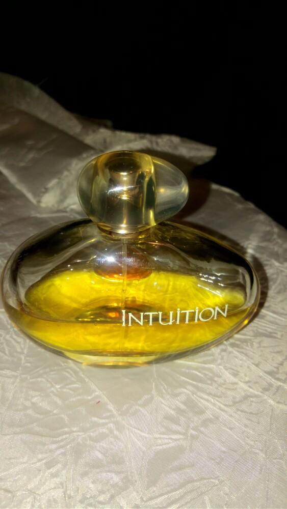 Vintage eau parfum estee lauder Intuition 100ml demi, Enlèvement ou Envoi, Utilisé