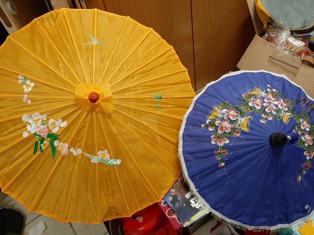 Parasol 1 gele en 1 blauwe, Ophalen of Verzenden, Zo goed als nieuw
