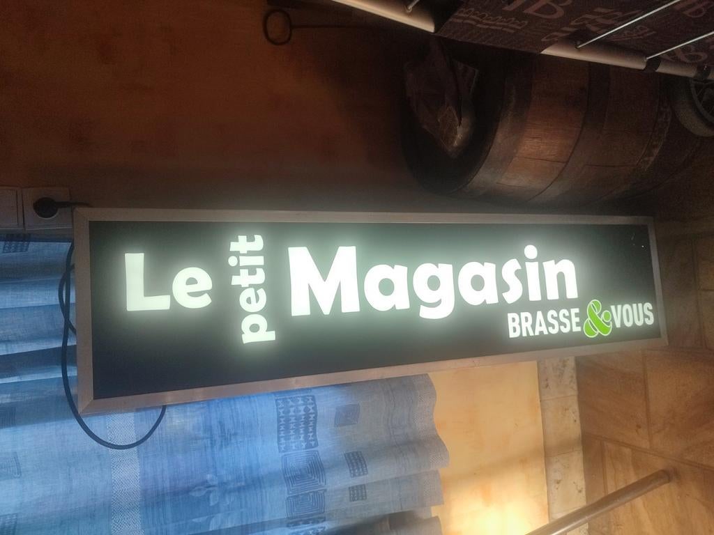 Enseigne lumineuse Brasse & Vous ., Collections, Enlèvement, Utilisé, Panneau, Plaque ou Plaquette publicitaire, Autres marques