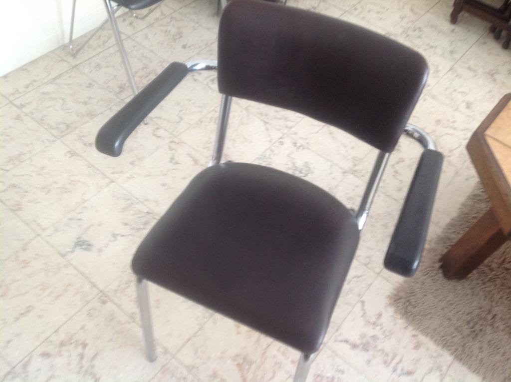vintage en chrome avec accoudoirs, Maison & Meubles, Enlèvement ou Envoi
