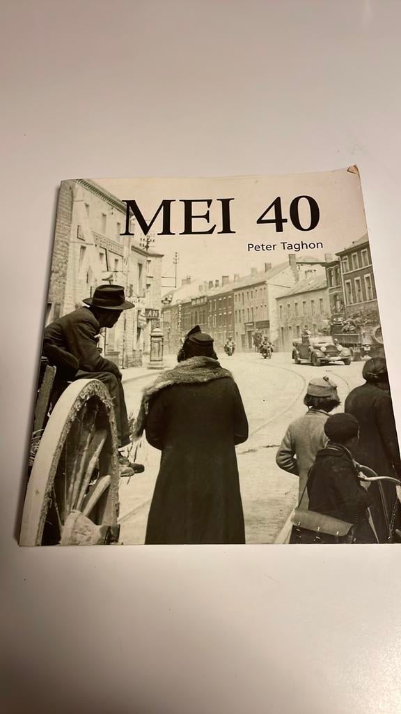 Mei 40 Peter Taghon, Boeken, Ophalen of Verzenden, Gelezen