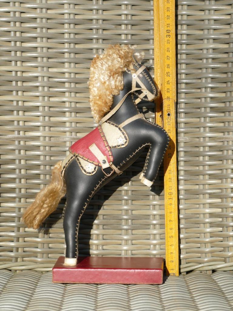 Steigerend paard, Ophalen of Verzenden, Gebruikt, Dier