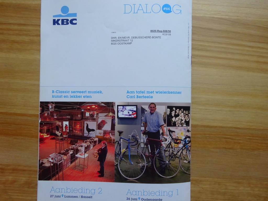 Koen Vanmechelen 2015 artikel in Dialoog KBC, Ophalen of Verzenden, Zo goed als nieuw