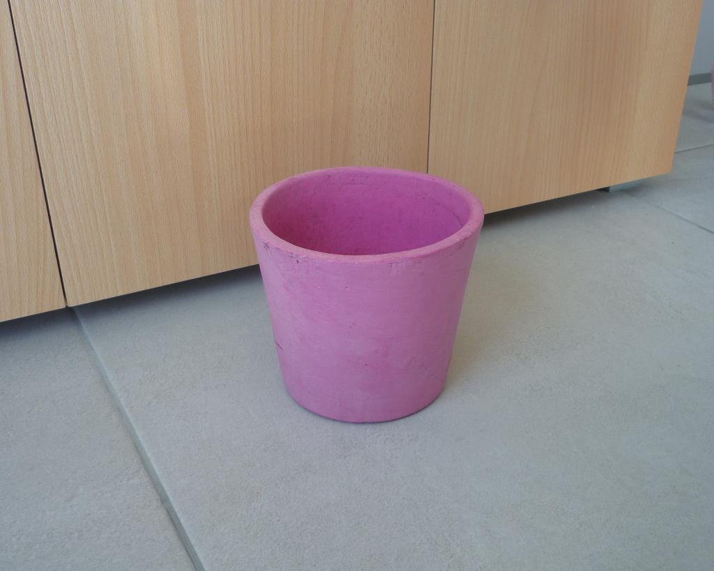 Fuchsia roze zware bloempot 13x15 cm, Tuin en Terras, Bloempotten, Ophalen of Verzenden, Binnen