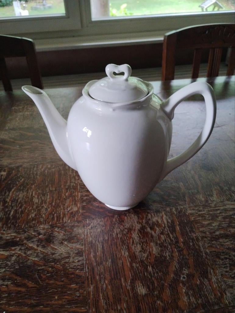 Boch Festival theepot koffiepot wit, Ophalen of Verzenden