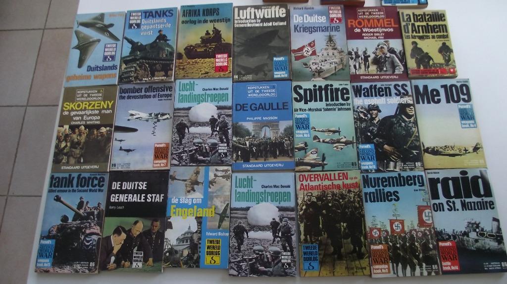 verzameling oorlogsboeken, Ophalen