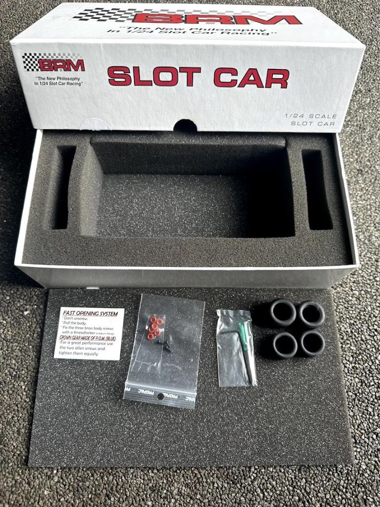 Slotcar BRM Porsche 917 1/24, Enlèvement, Neuf, Électrique