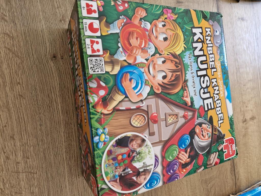 Knibbel, knabbel, knuisje. Het Hans en Grietje spel, Drie of vier spelers, Ophalen, Gebruikt, Jumbo