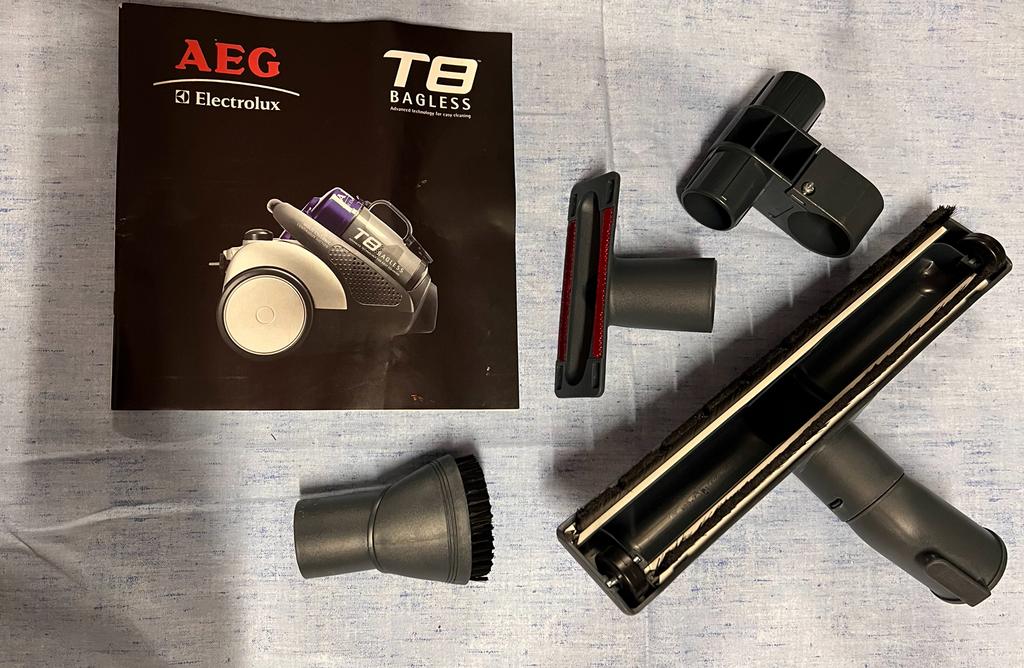 Accessoires pour aspirateur AEG T8 Bagless, Electroménager, Enlèvement ou Envoi, Neuf, Autres types