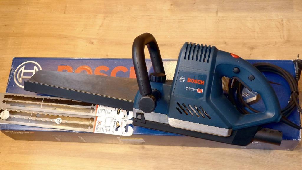 SCIE SABRE 1600W BOSCH PROFESS. GFZ 16-35 + LAMES + CARTON, Enlèvement ou Envoi, 1200 watts ou plus, 70 mm ou plus, Scie sabre