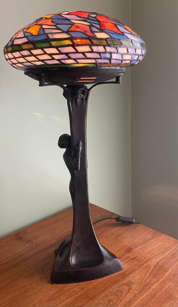 Art nouveau table tiffany bronzen lamp 60x30x30, Antiek en Kunst, Ophalen