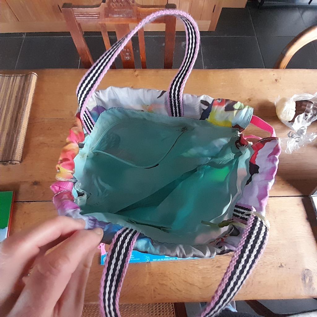 Sac à dos/sac de natation Oilily, Autres marques, 25 à 40 cm, Enlèvement ou Envoi, Comme neuf