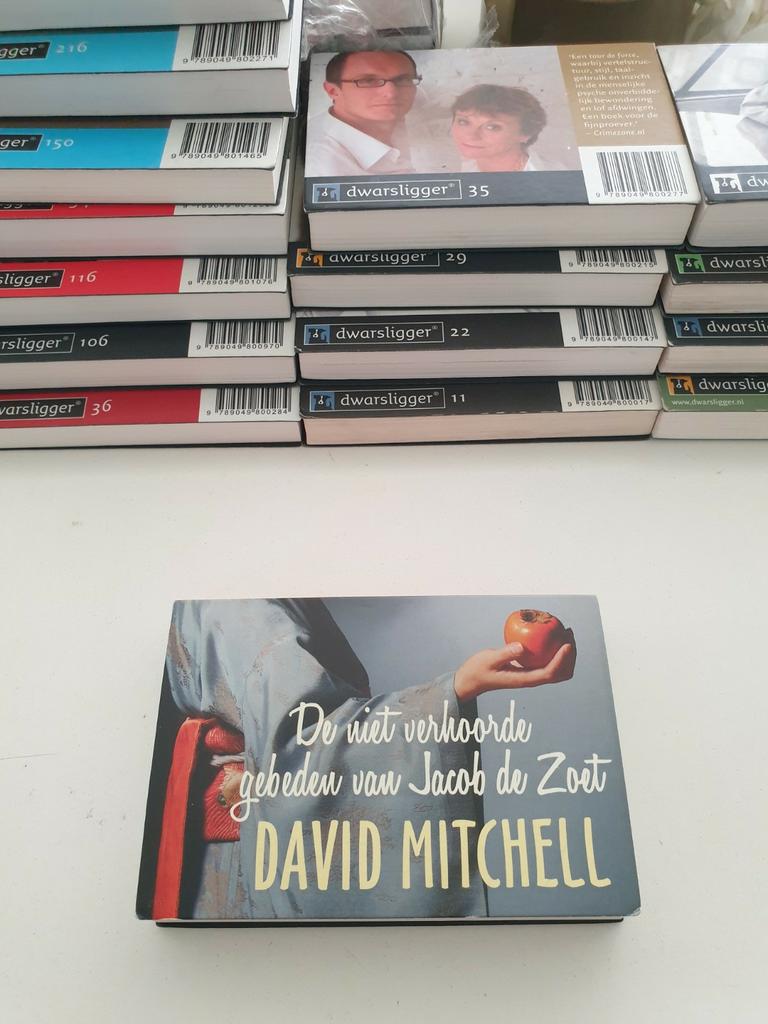 David Mitchell - De niet verhoorde gebeden van Jacob de Zoet, Ophalen of Verzenden, Zo goed als nieuw, David Mitchell