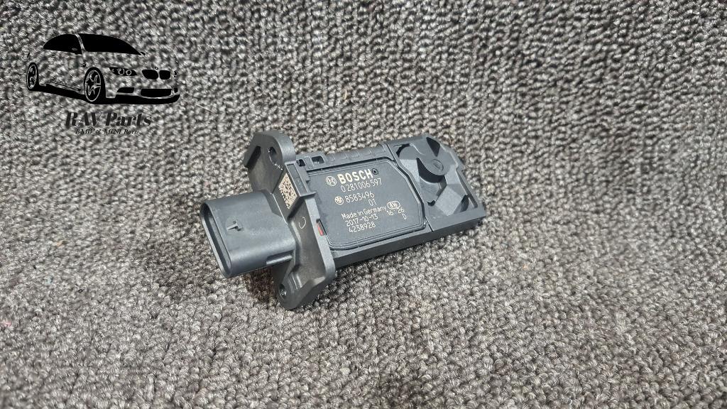 Luchtmassameter BMW F48 F39 F40 G20 G30 G01 G02 G12 8583496, Auto-onderdelen, Motor en Toebehoren, BMW, Mini, Gebruikt, Ophalen of Verzenden