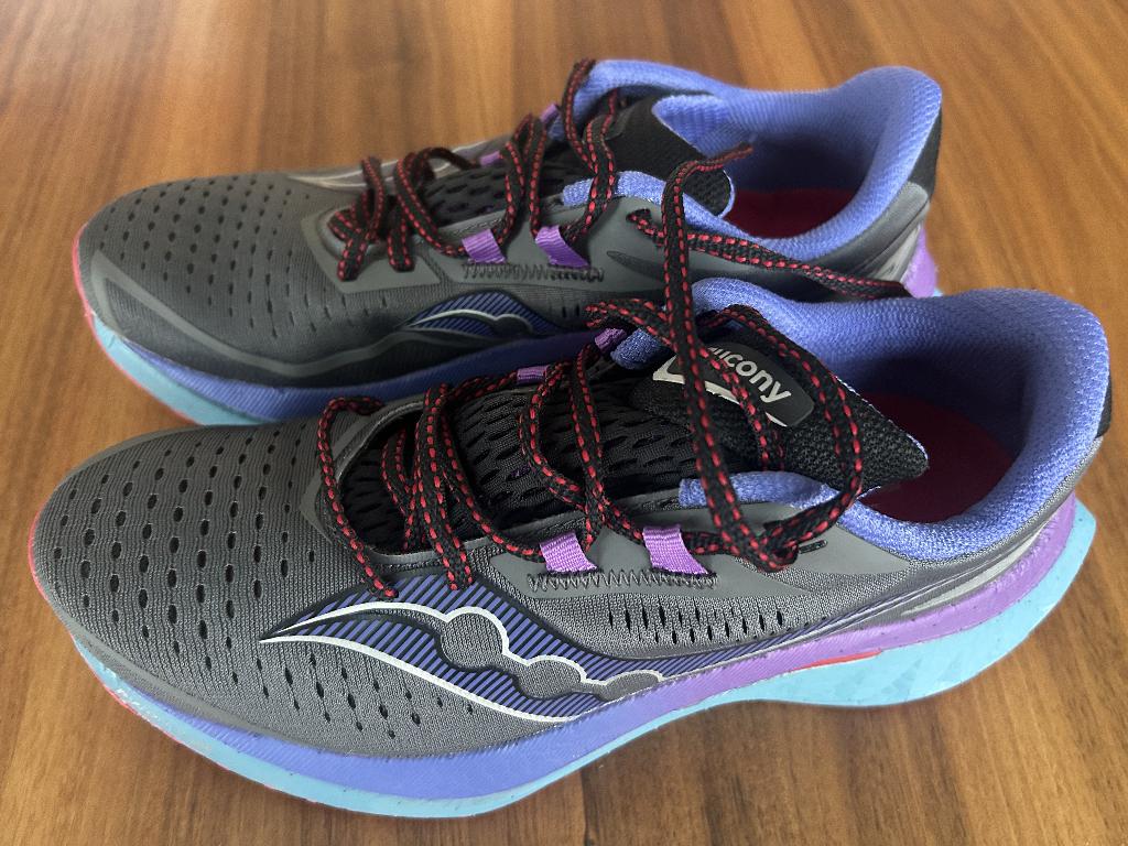 Saucony Endorphin Speed 4 Galaxy - uitstekende staat!, SAUCONY, Paars, Overige maten, Ophalen of Verzenden