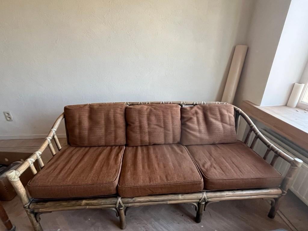 Vintage rotan driezit, Ophalen