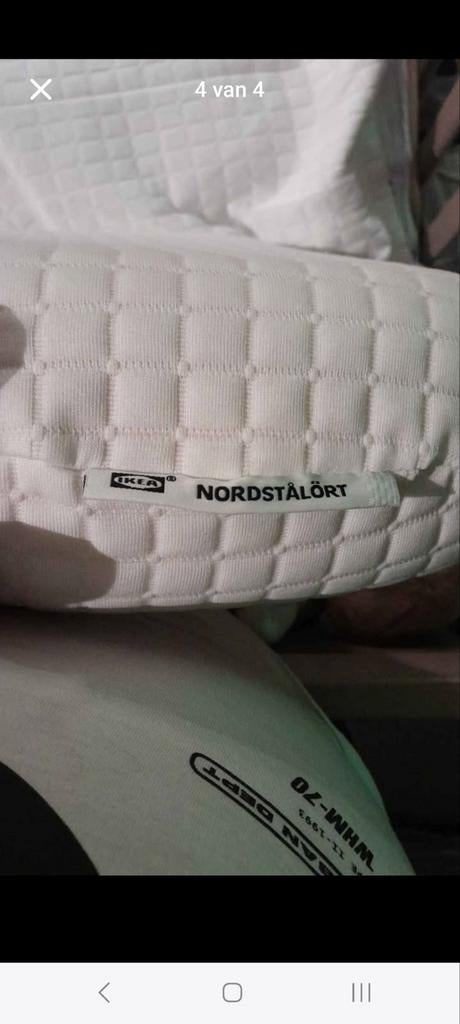 2x Ergonomisch slaapkussen met hoes, Ophalen, Zo goed als nieuw