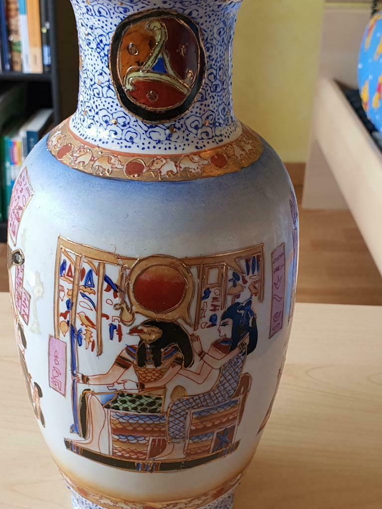 Vaas Egyptisch motief, Antiek en Kunst, Ophalen of Verzenden