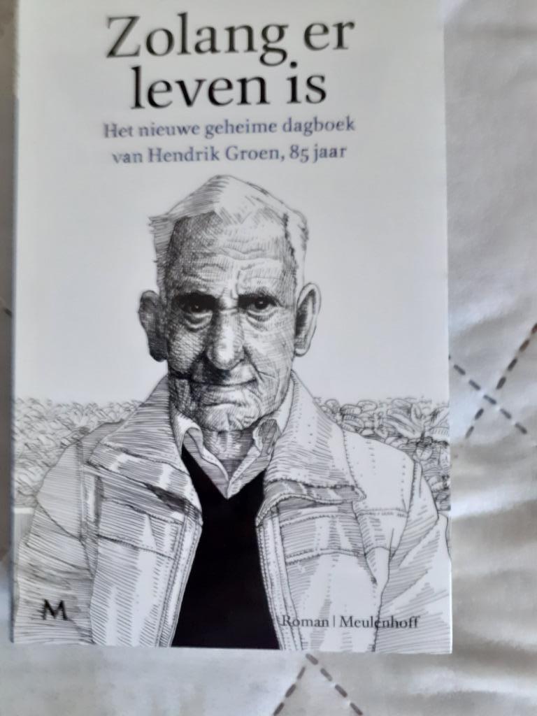 boek : zolang er leven is geschreven door Hendrik Groen, Boeken, Ophalen of Verzenden, Nieuw, Hendrik Groen, Nederland