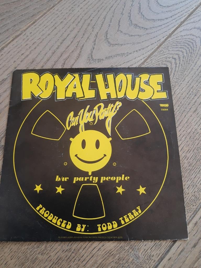 Célibataire : Maison royale : peux-tu faire la fête, Enlèvement ou Envoi, Comme neuf