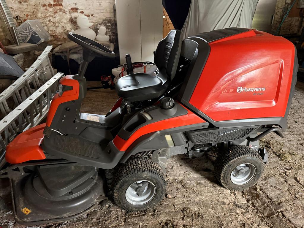 Husqsvarna RC318T tondeuse autoportee bac ramassage, Enlèvement, Comme neuf, Fonction de mulching, 90 à 120 cm