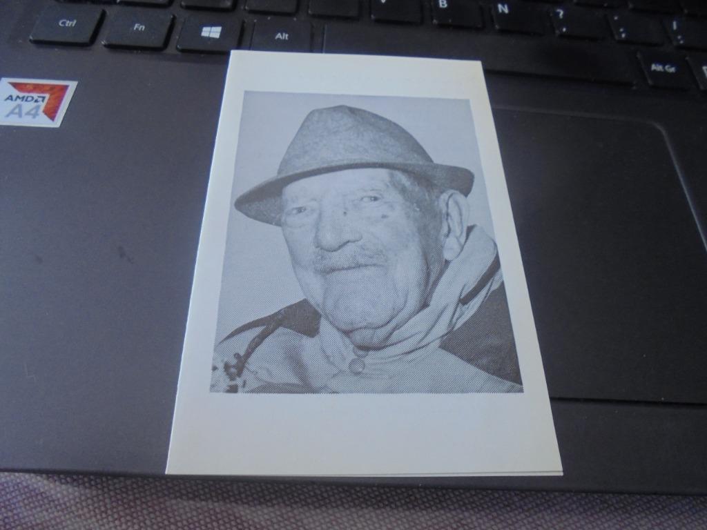 dp 100 jarige - Gustavus Versluys, Verzamelen, Bidprentjes en Rouwkaarten, Ophalen of Verzenden, Bidprentje