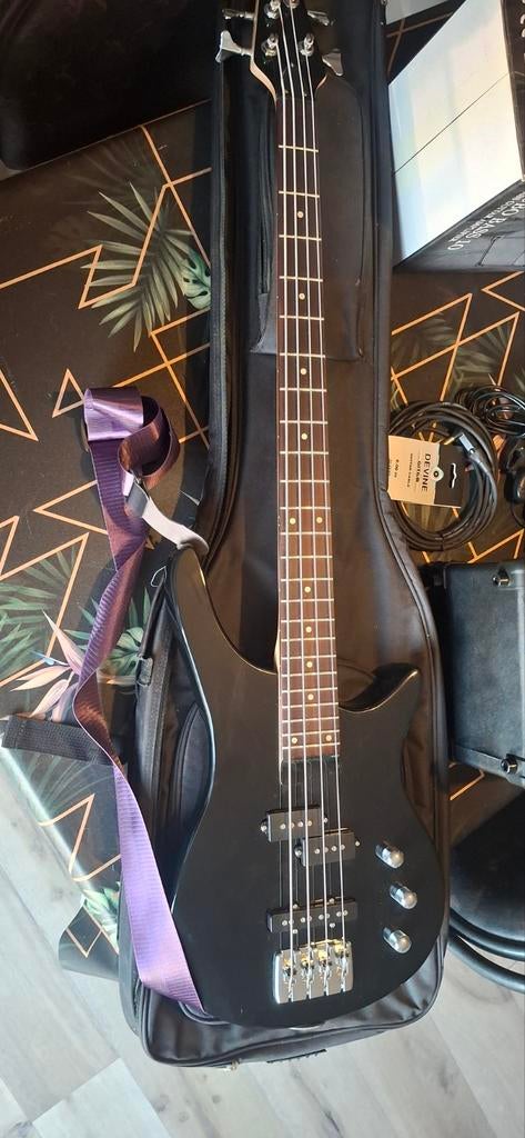 Complete bass set, zo goed als nieuw, Ophalen