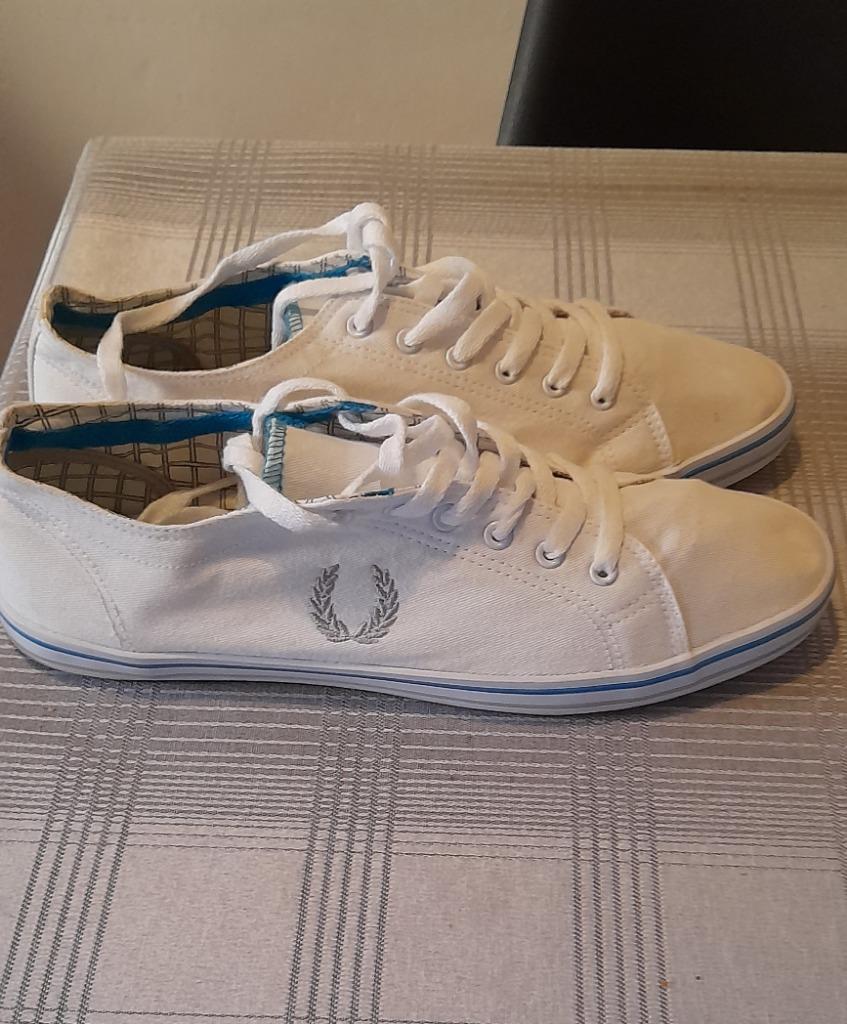 witte sloffen mt 43, Kleding | Heren, Schoenen, Wit, Overige typen, Ophalen of Verzenden, Gedragen
