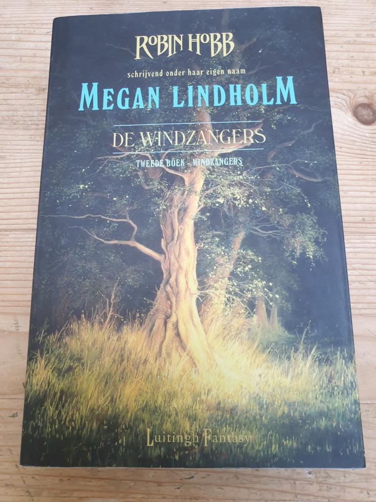 Megan Lindholm - De windzangers. Tweede boek ROBIN HOBB 2007, Ophalen of Verzenden, Zo goed als nieuw, M. Lindholm