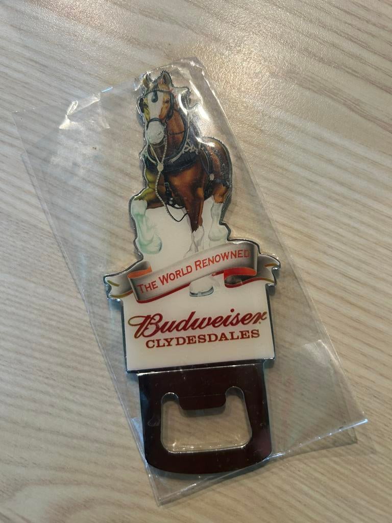 Ouvre-bouteilles Budweiser Clydesdales émail magnétique, Ophalen of Verzenden, Nieuw, Flesopener