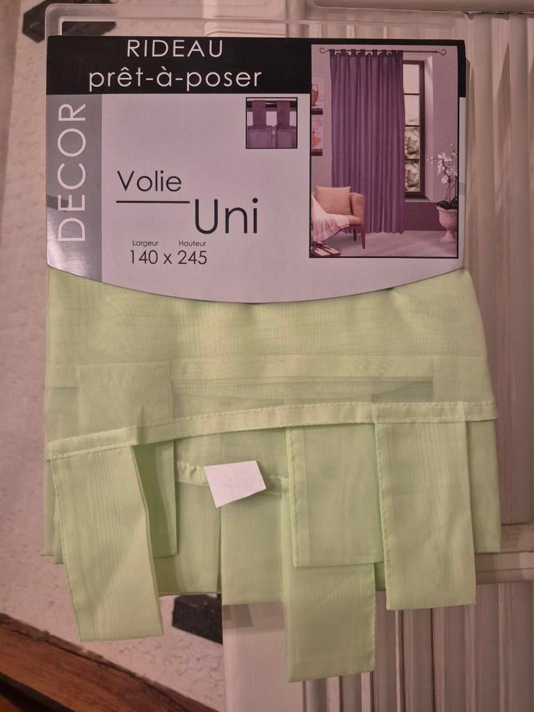 Rideau prêt à poser état neuf couleur lime., Neuf, Autres couleurs, 100 à 150 cm, 200 cm ou plus