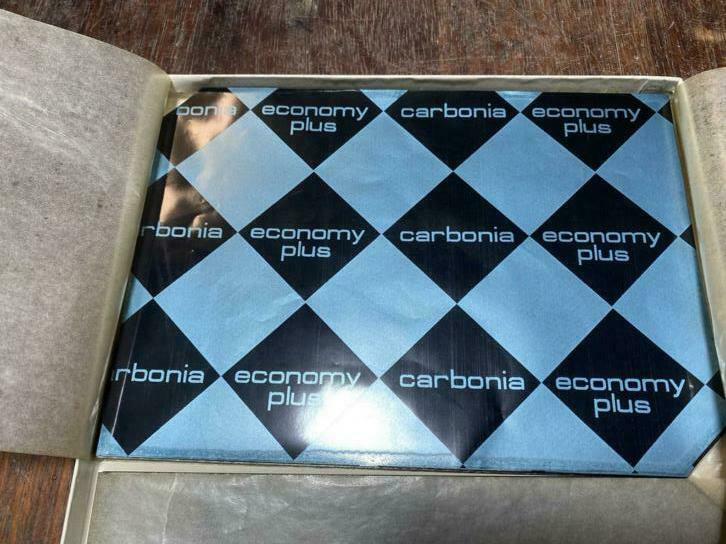 Papier carbone format A5 neuf