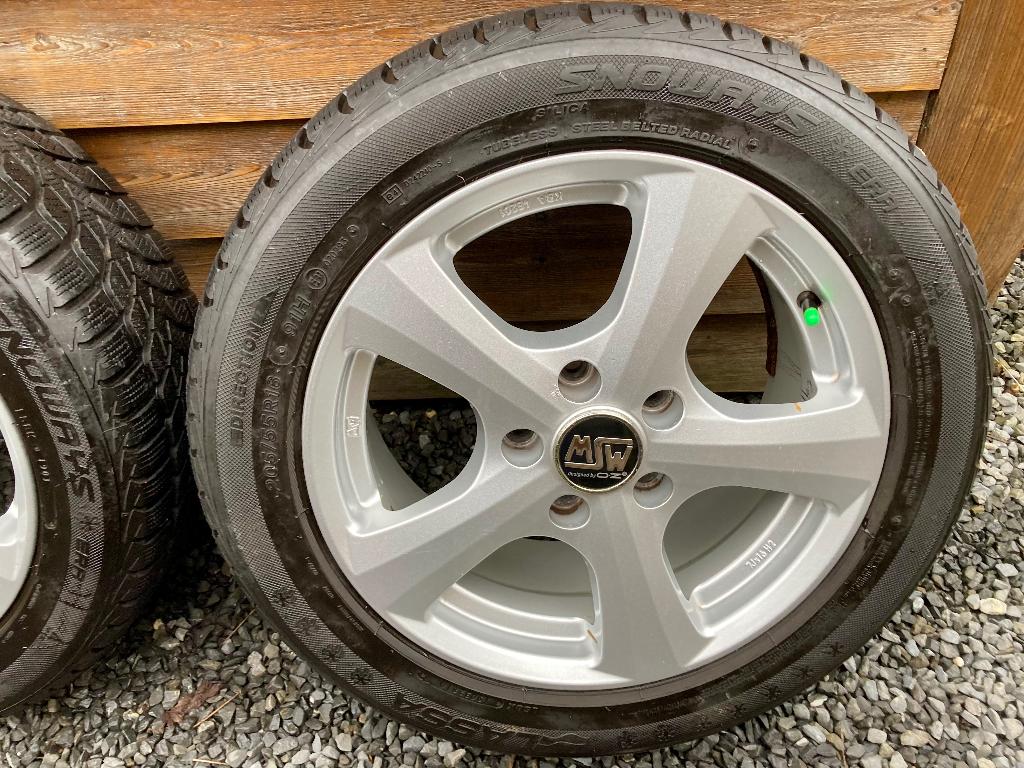 Winterbanden 205-55/16 + alumini velgen 16 inch, Auto-onderdelen, Banden en Velgen, Ophalen, Gebruikt, Velg(en), 16 inch