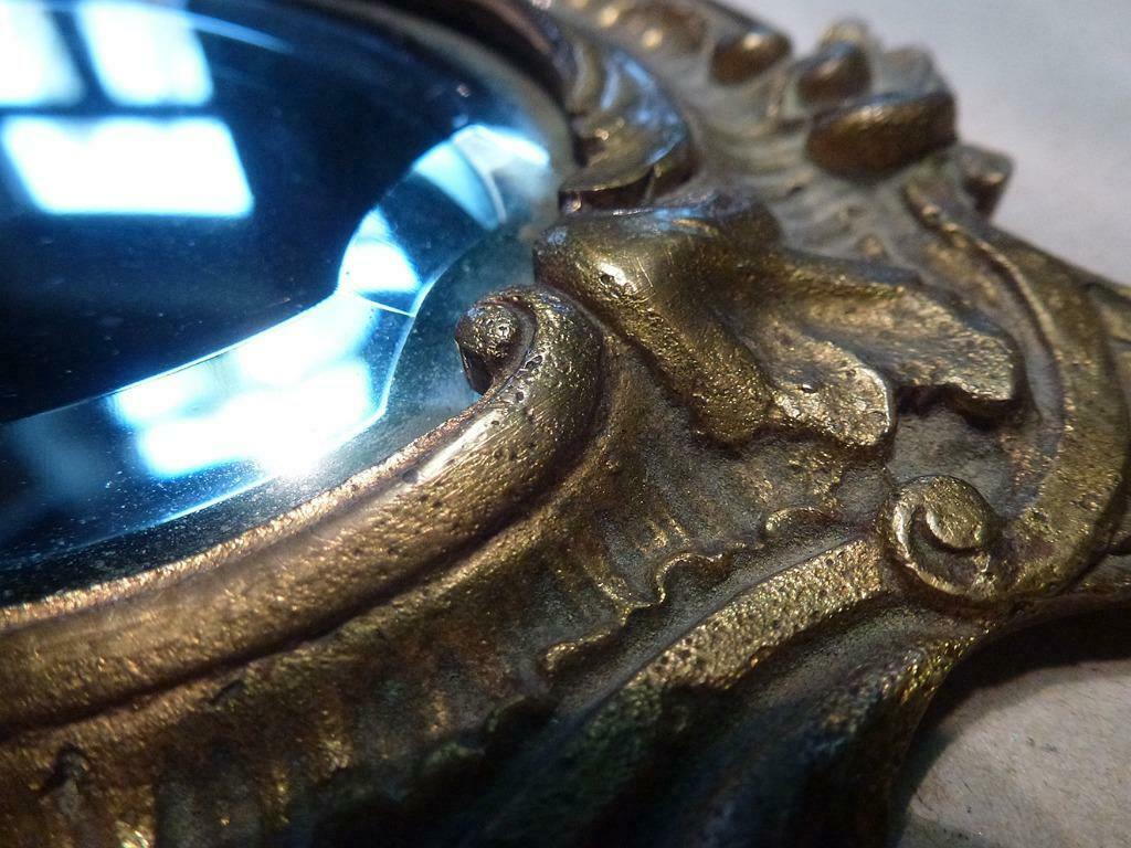 MIROIR à main en bronze antique sculpté, glace biseautée, Envoi, Autres formes, Moins de 50 cm, Moins de 100 cm