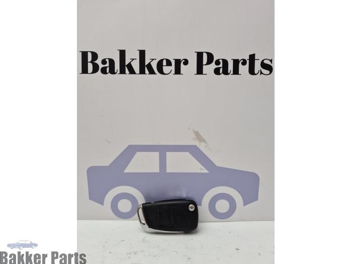 Clé d'un Citroen DS4, Autos : Pièces & Accessoires, -, 3 mois de garantie, Utilisé, -